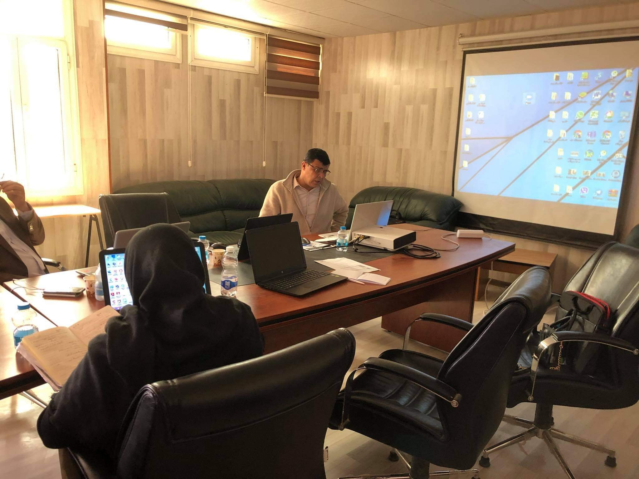 استمرار البرنامج التدريبي لأعضاء هيئة التدريس بالكلية