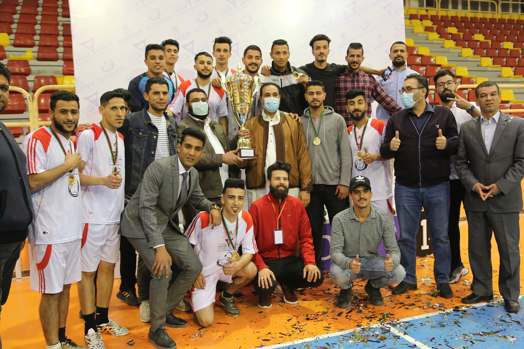 كأس البطولة للاقتصاد